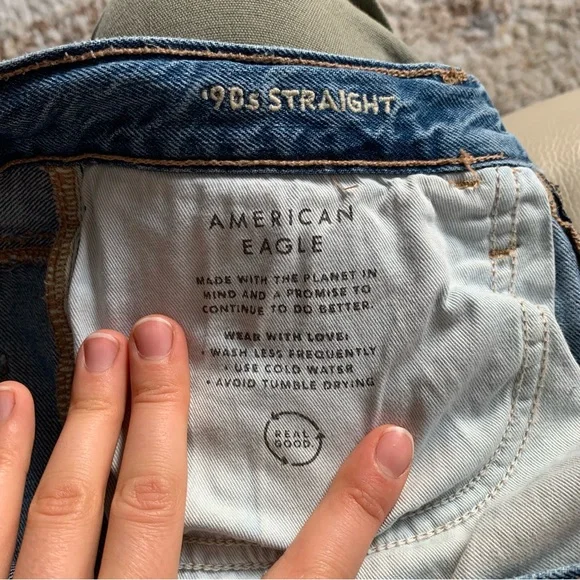 American Eagle Ripped Jeans - Picture 10 of 16